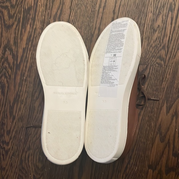 Cognac Sneakers - Picture 2 of 4